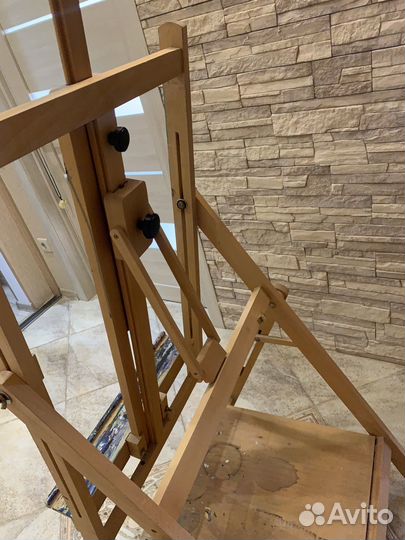 Профессиональный мольберт