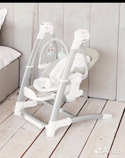 Стульчик для кормления и электрокачели 3 в 1