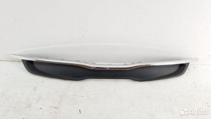 Решетка радиатора Kia Rio 4 2017-2019