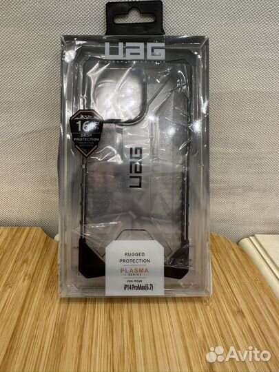 Чехол на iPhone 14 pro max uag
