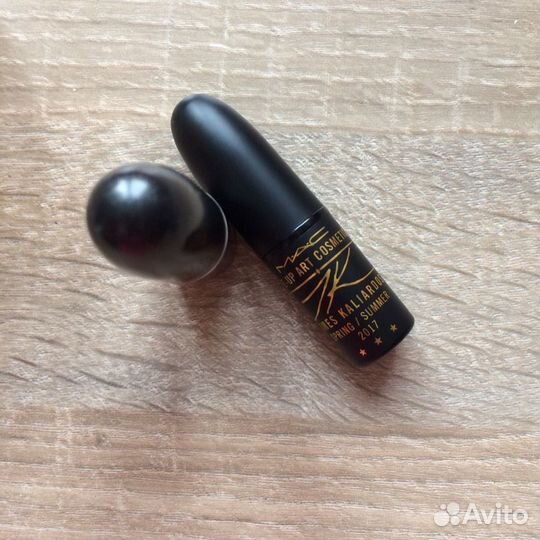 Помада MAC. Оригинал