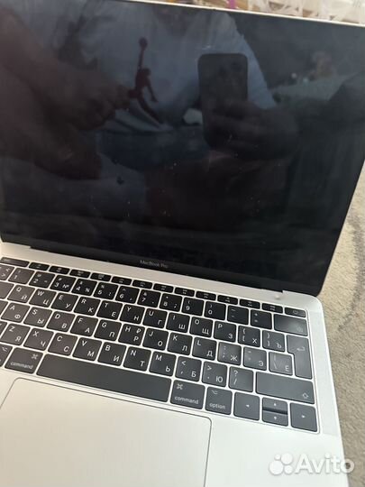 Apple macbook pro 2017