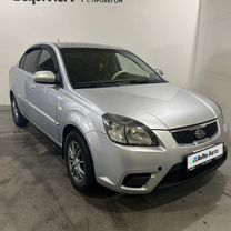 Kia Rio 1.4 AT, 2011, 208 144 км, с пробегом, цена 650 000 руб.