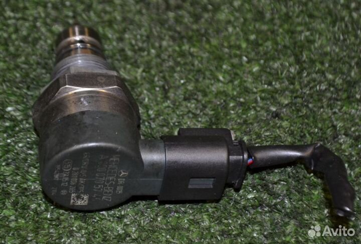 Регулятор давления топлива Mercedes-Benz OM651 2.2