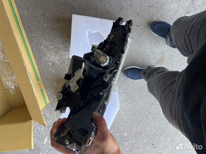 Рейсталинговые Линзовые фары на королла 180