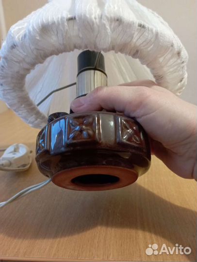 Лампа настольная светильник