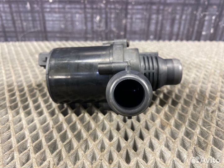 Электрическая помпа Bmw X5 E53 M54 2004