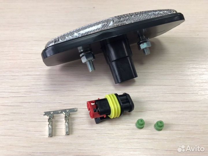 Фонарь габаритный прицепа гф1-15 LED белый, 12/24