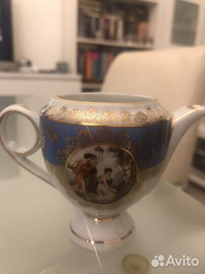 Сахарница и молочник фарфоровые