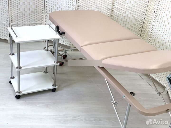 Массажный стол