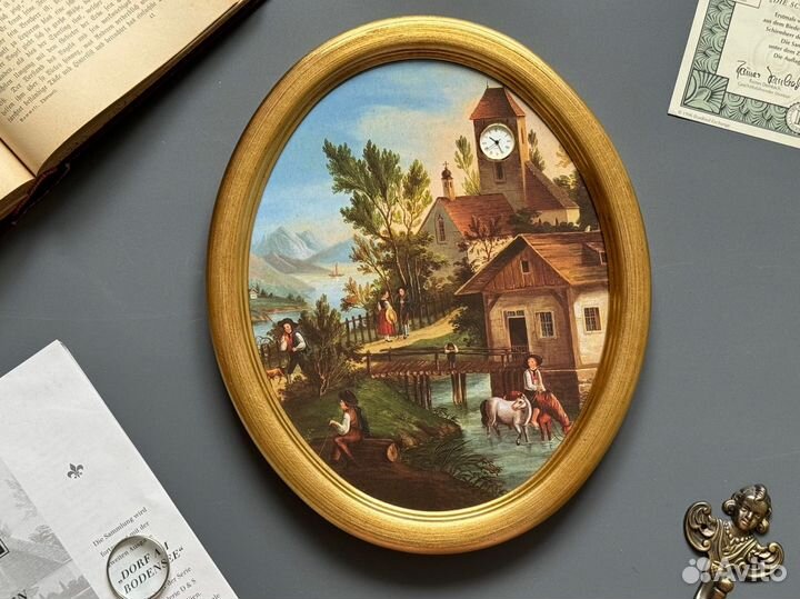 Панно с часами, Австрия