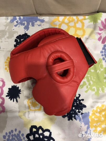 Боксерские перчатки