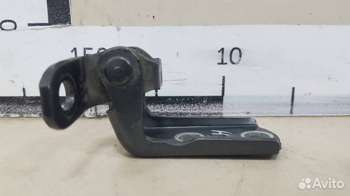 Петля двери задней левой нижняя Toyota Camry V40 2