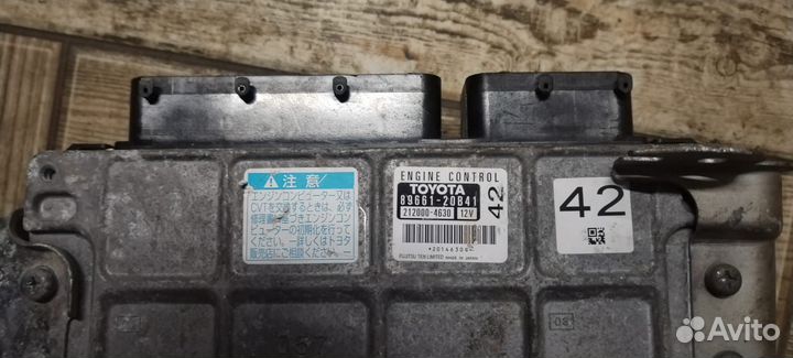Блок управления двигателем toyota avensis