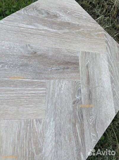 Кварцвиниловая плитка елочка