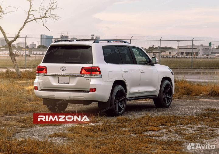 Кованые диски R22 на Крузак 300