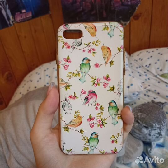 Чехлы на iPhone 7