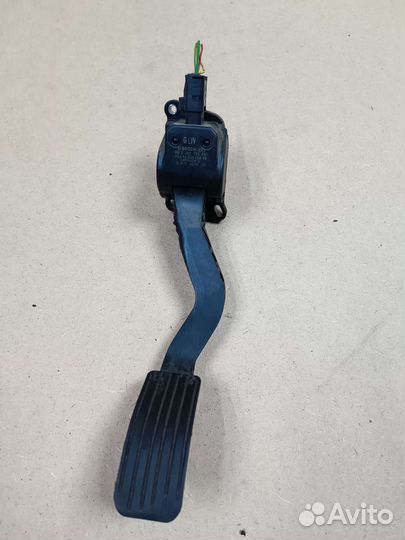 Электронная педаль газа Citroen C4 Peugeot 307