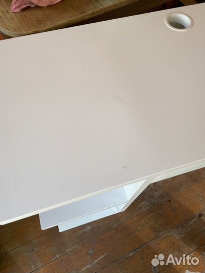 Письменный стол IKEA белый