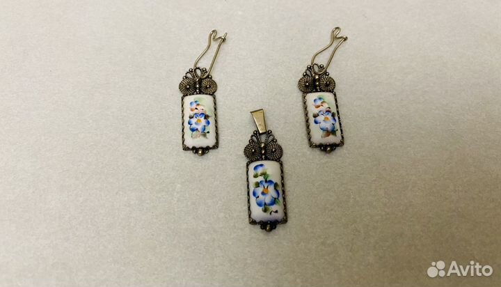 Набор бижутерии кулон и серьги скань финифть СССР