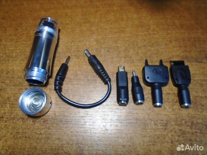 Зарядка для телефонов Nokia и др. от 1 аа-батареи