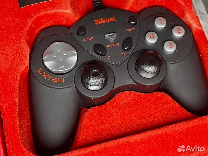 Геймпад trust gxt 24