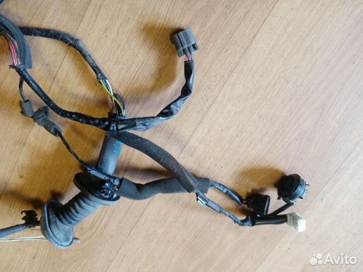 Проводка. Коса передней прав. двери Аутлендер 1