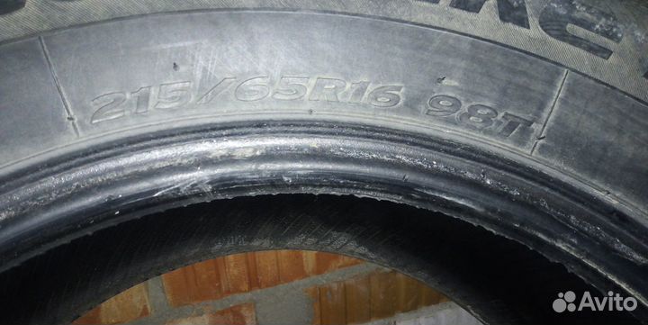 Hankook Winter I'Pike RS W419 215/65 R16