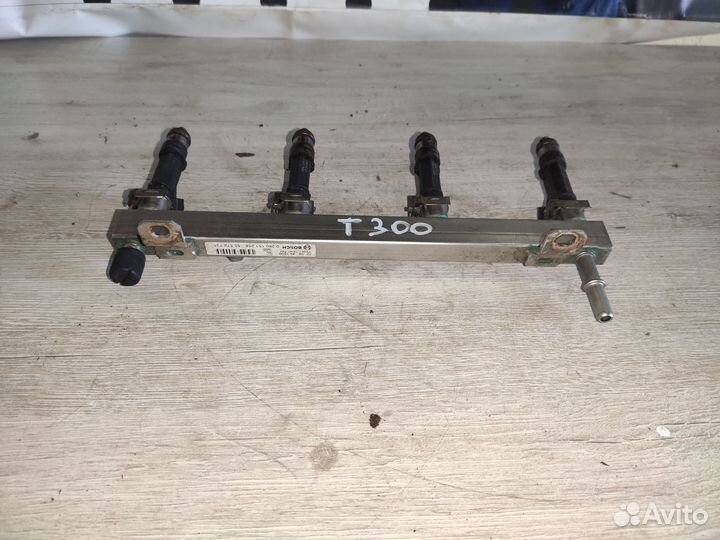 Топливная рампа Шевроле Авео Т300 Chevrolet Aveo