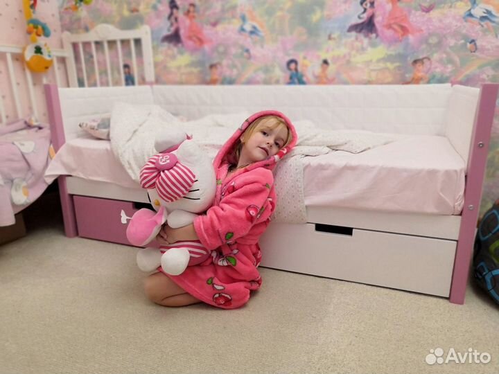 Детская деревянная кровать-тахта