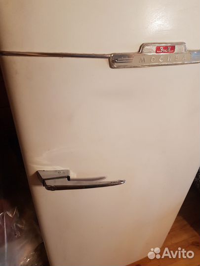 Холодильник ЗИЛ москва СССР