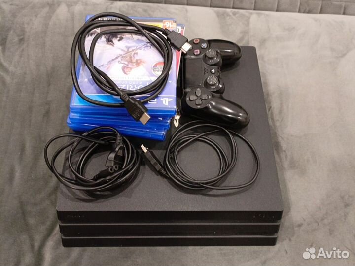 Sony playstation 4 PS4 pro 1tb с играми