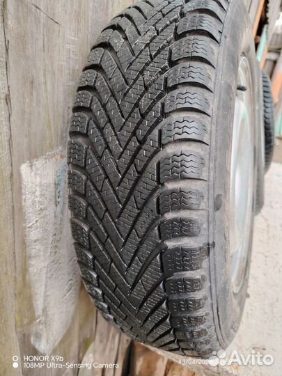 Колеса в сборе r15 зимние 4 100.4 шт