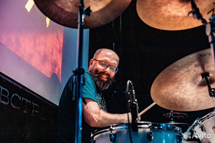 Обучение игре на ударных (ударная установка)