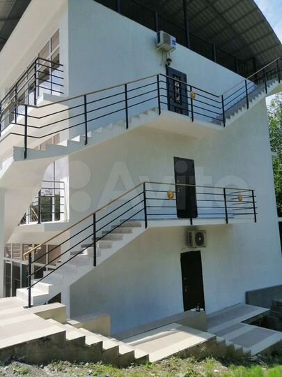 Дом 500 м² на участке 7 сот.