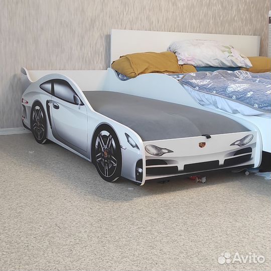 Кровать машина с подъемным матрасом