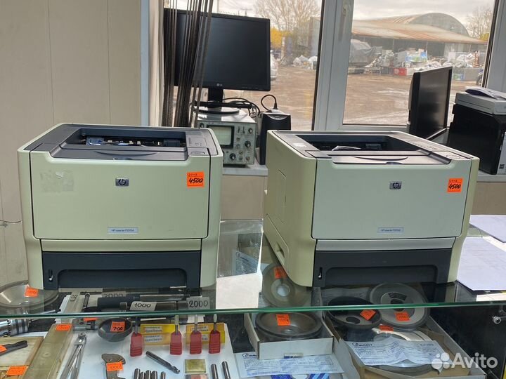 Принтер HP2015d