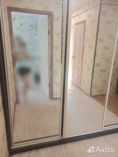 Шкаф купе с зеркалом бу