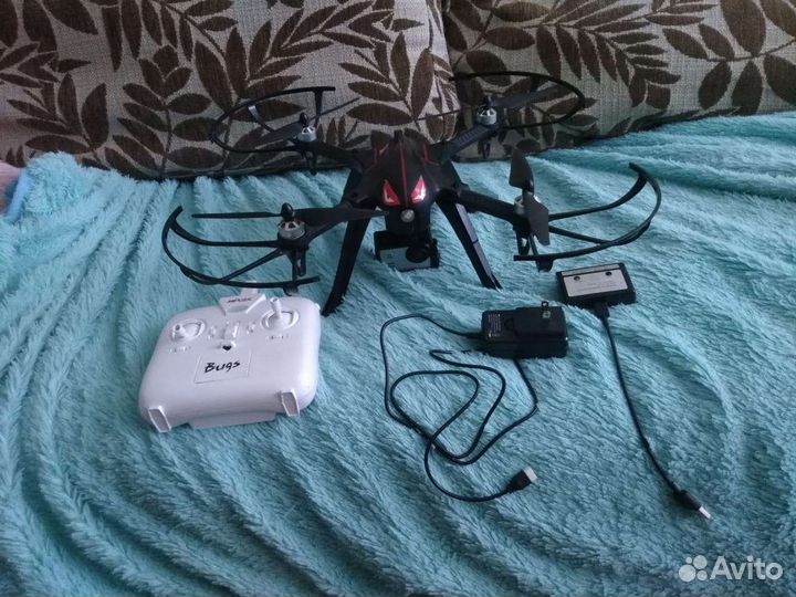 Квадрокоптер+экшен камера MJX Bugs 3