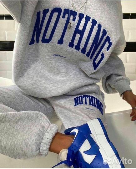 Костюм женский новый