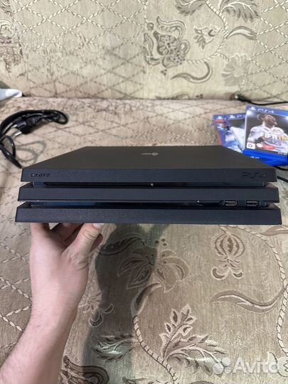 Sony playstation 4 pro + игры 2джойстика ps4 про