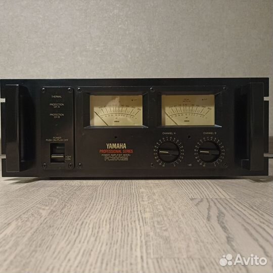 Усилитель yamaha PC2002M