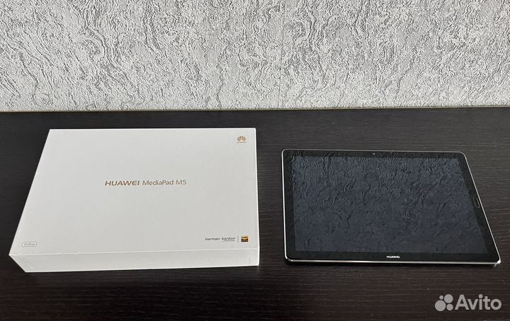 Планшет Huawei MediaPad M5 64Gb LTE (CMR-AL09)