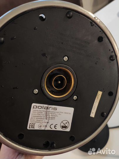 Чайник Polaris