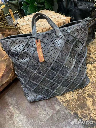 Сумка из натуральной кожи