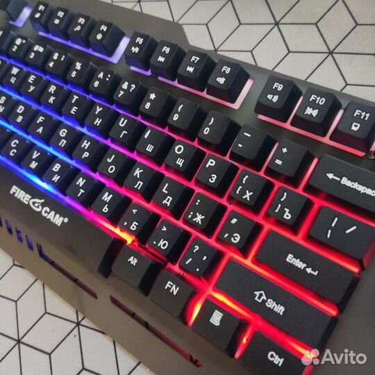 Игровая клавиатура с подсветкой