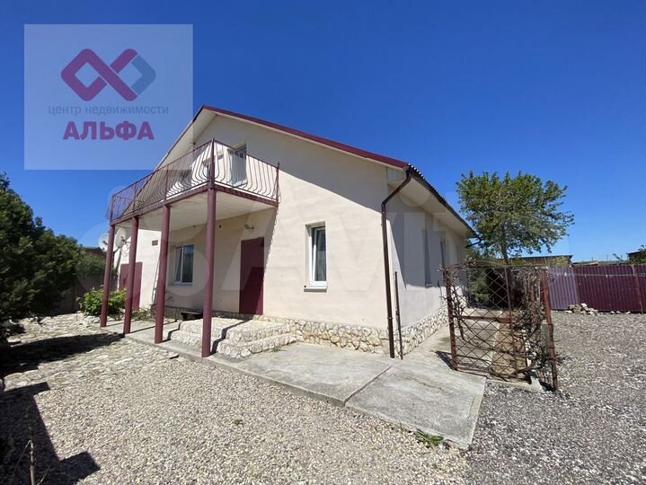 Дом 190 м² на участке 18 сот.