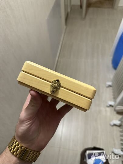 Визиточница с бриллиантами Guriaty Гуриати