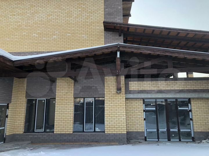 Таунхаус 500 м² на участке 11 сот.
