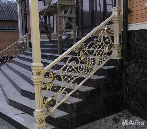 Перила кованые для лестниц
